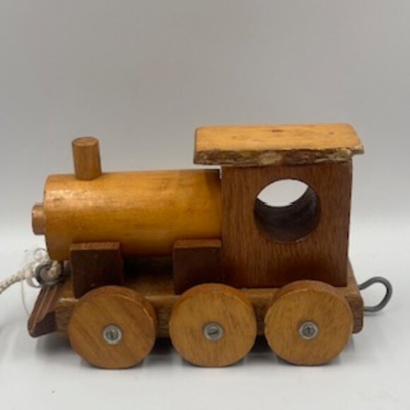 Vintage Handcrafted Wooden Toy Train pull toy  with 5 Linkable Cars hardwoods - Picture 7 of 12